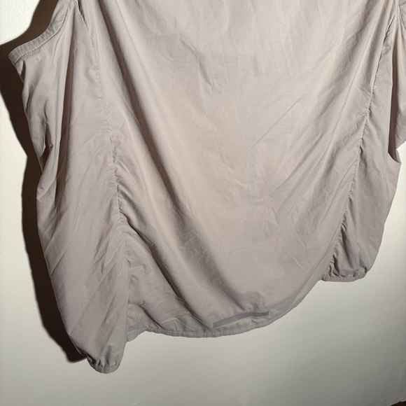 REI Co-Op Lightweight Reflective Vest - Picture 6 of 10